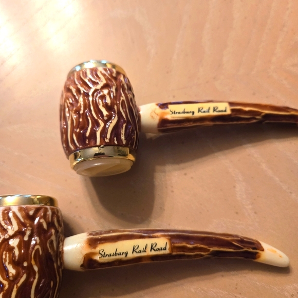 Vintage, Strasburg Railroad Memorabilia Pipes Salt & Pepper Shakers - Picture 5 of 7